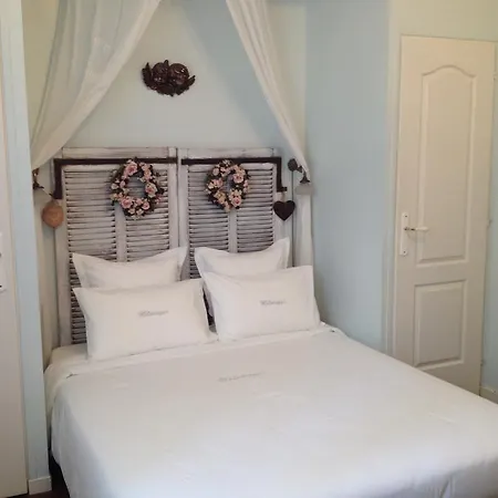 Bed and breakfast Chambres D'hotes Heliotropes
